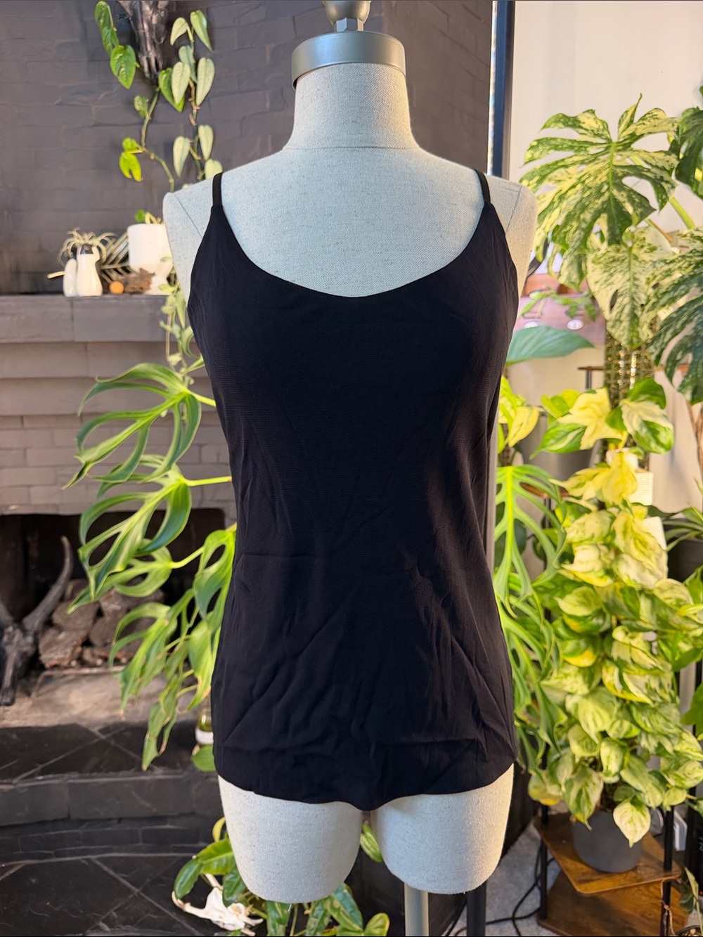 Lafayette 148 New York Black Spaghetti Strap Camisole